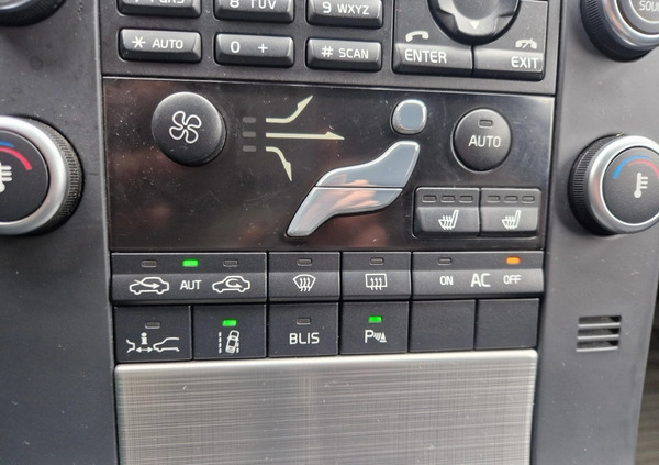 Volvo V70 cena 38000 przebieg: 244000, rok produkcji 2010 z Siedlce małe 704